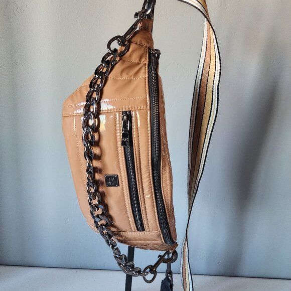 Think Royln Sling Bag "LIKE NEW" - Picture 6 of 16